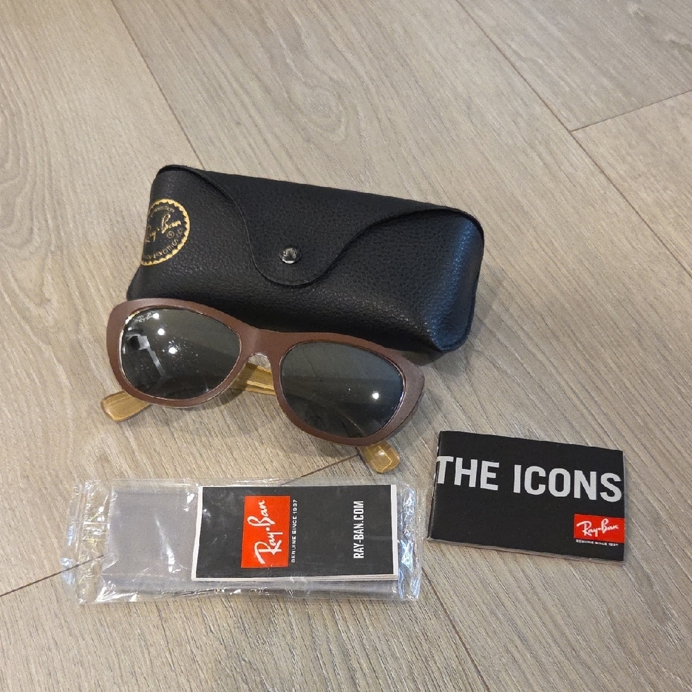 Ray Ban RB4227
